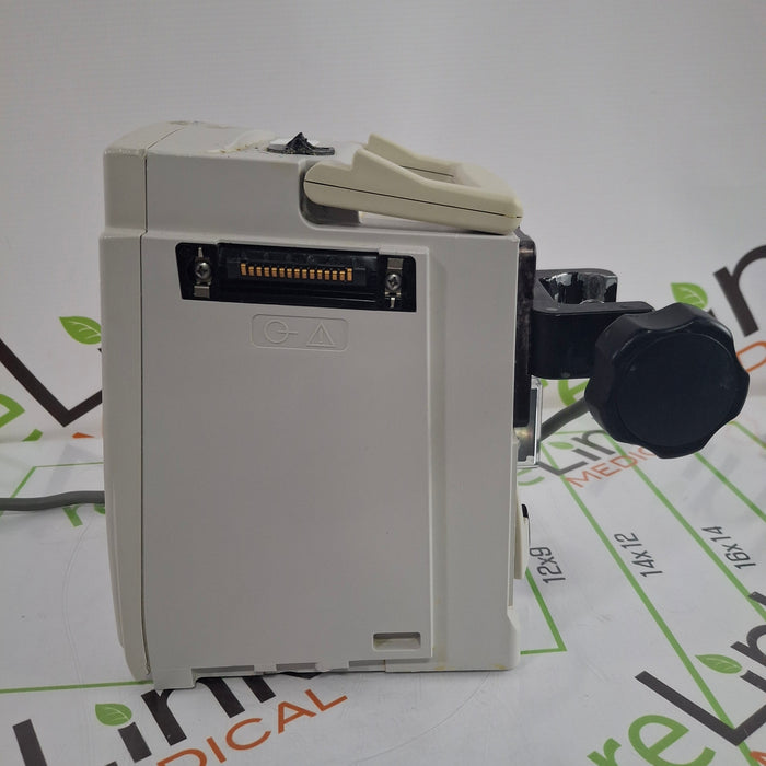 CareFusion Alaris 8015 Large Screen POC Infusion Pump