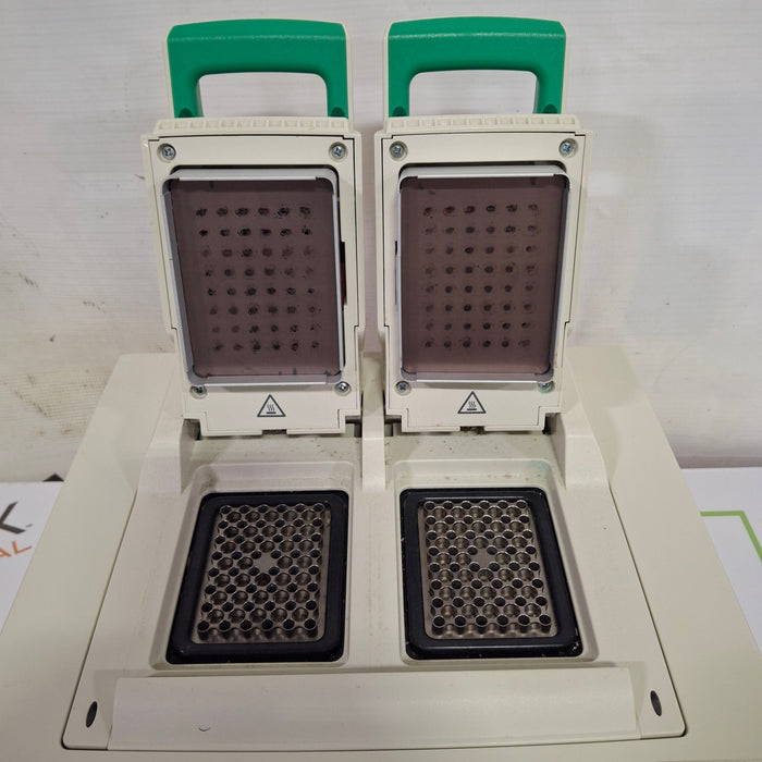 Bio-Rad C1000 Thermal Cycler