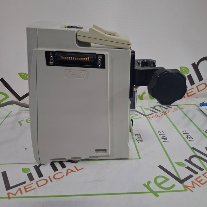 CareFusion Alaris 8015 Small Screen POC Infusion Pump