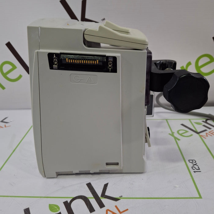 CareFusion Alaris 8015 Small Screen POC Infusion Pump