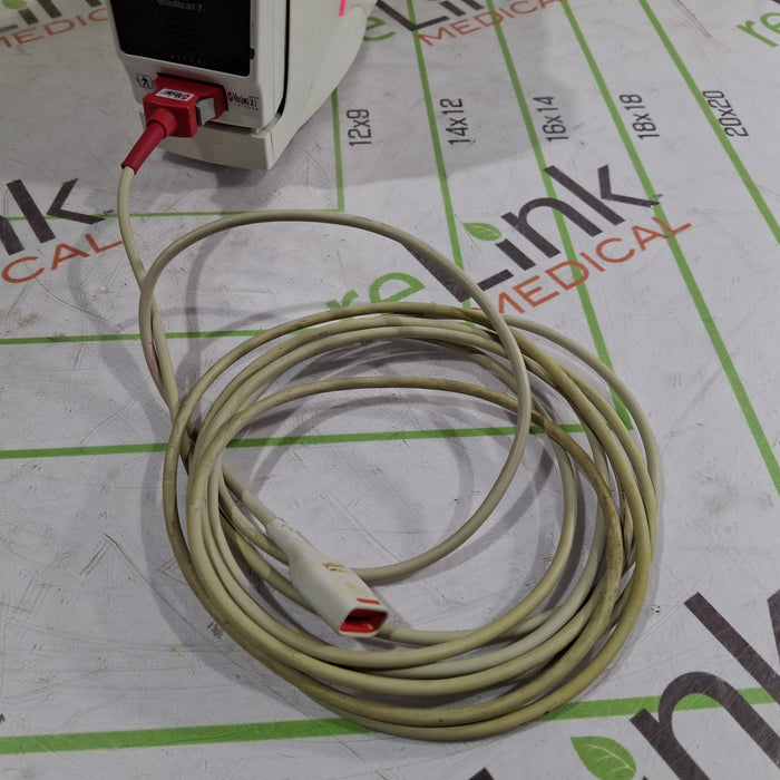 Masimo Radical 7 Pulse Oximeter w/ Base