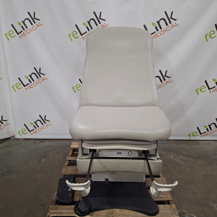 Midmark 625 Barrier-Free Power Exam Table