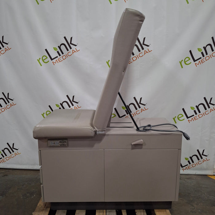 Ritter 104 Exam Table