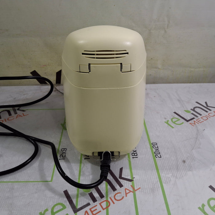 Medela 87115 Waterless Milk Warmer