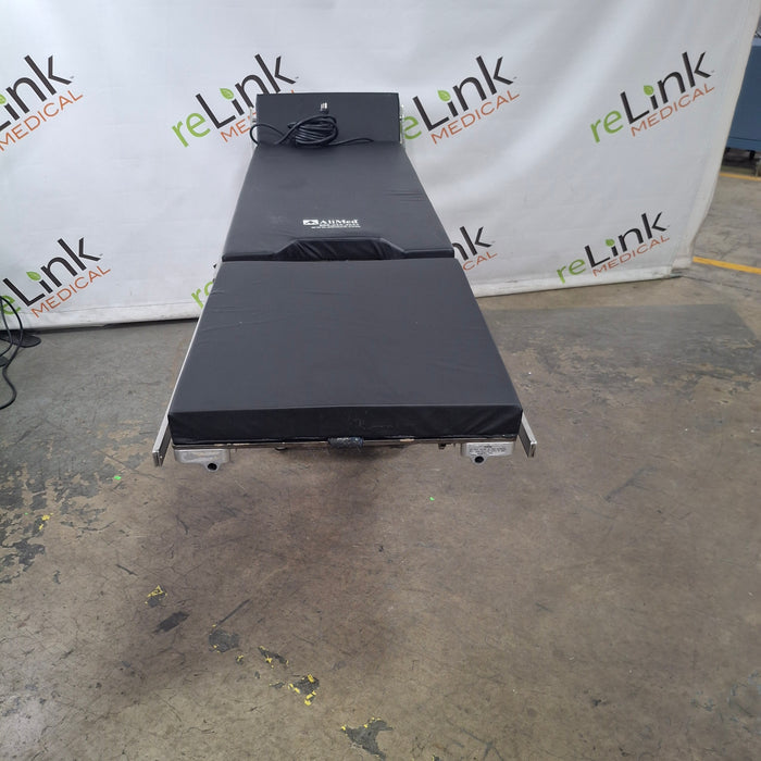 Skytron 3500 Elite Surgical Table