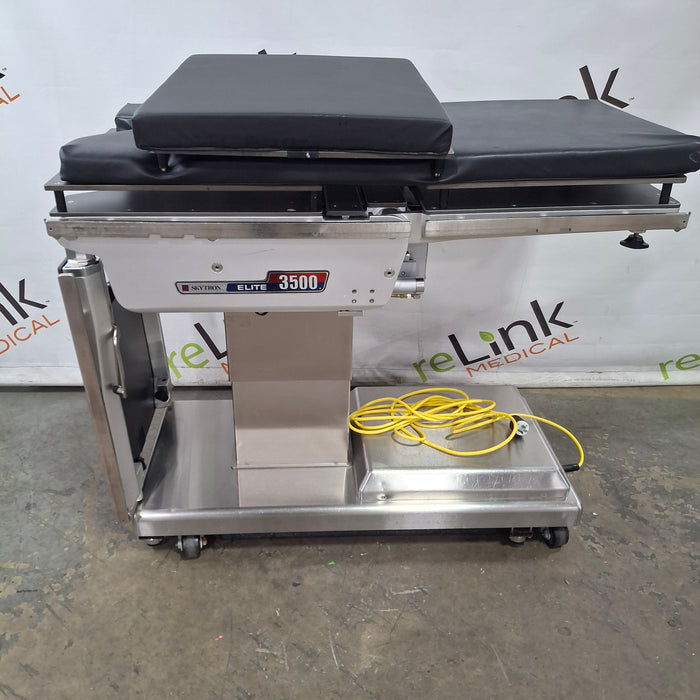 Skytron 3500 Elite Surgical Table