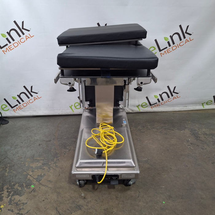 Skytron 3500 Elite Surgical Table