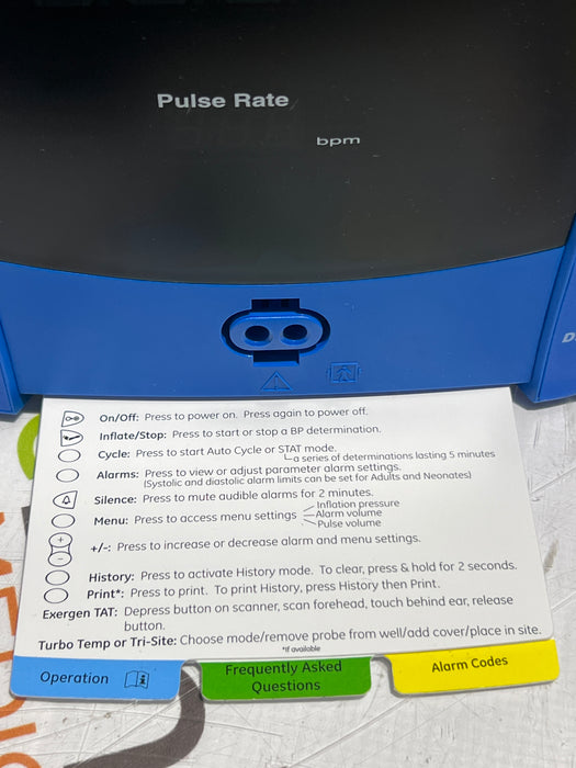GE Healthcare Dinamap V100 - NIBP, SpO2, Temp Vital Signs Monitor
