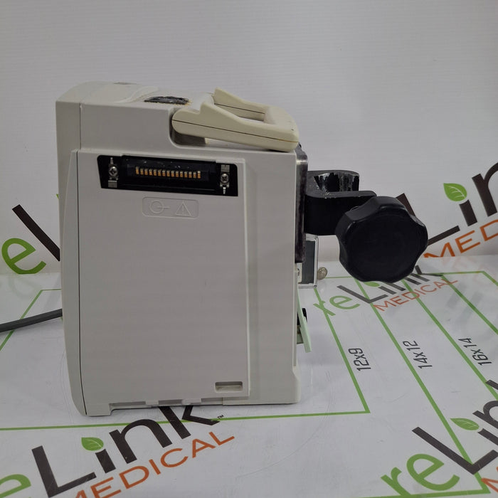 CareFusion Alaris 8015 Small Screen POC Infusion Pump