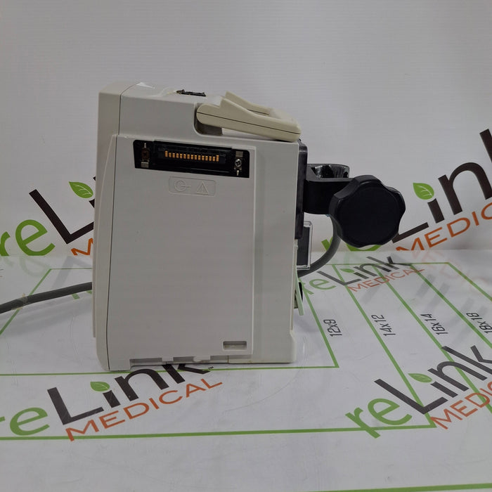 CareFusion Alaris 8015 Small Screen POC Infusion Pump