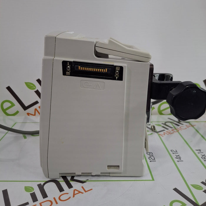 CareFusion Alaris 8015 Large Screen POC Infusion Pump