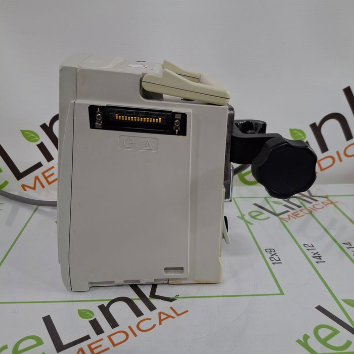 CareFusion Alaris 8015 Small Screen POC Infusion Pump