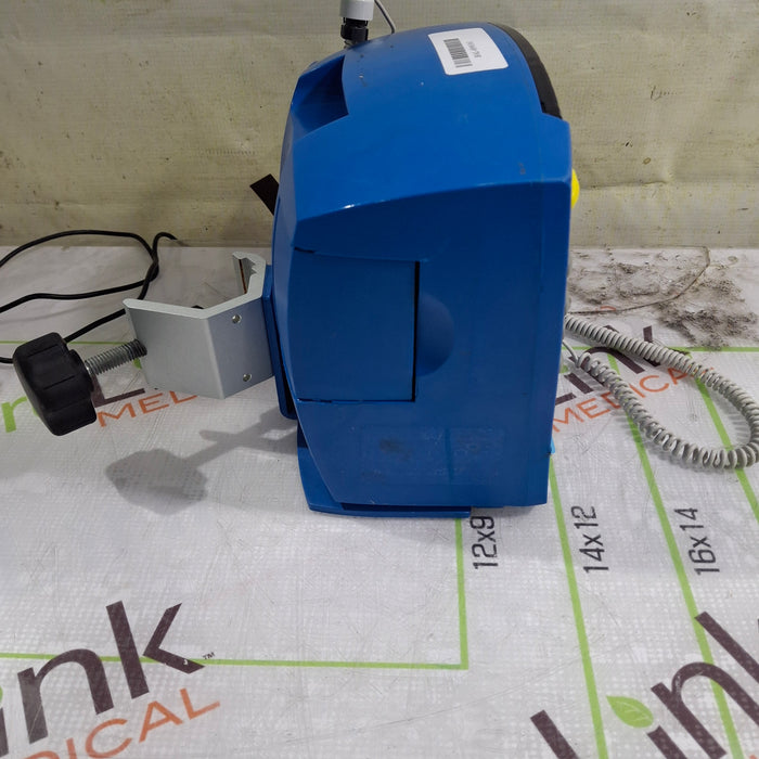 GE Healthcare Dinamap V100 - NIBP, SpO2, Temp Vital Signs Monitor