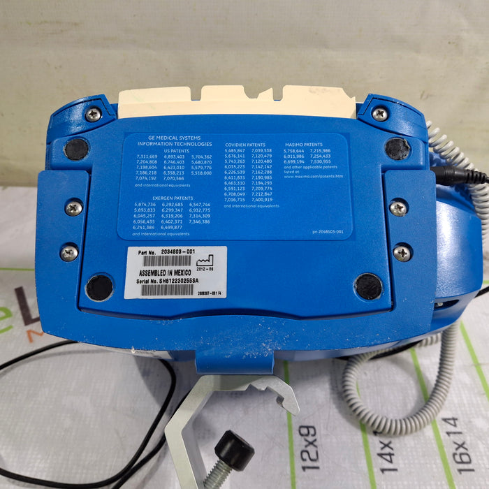 GE Healthcare Dinamap V100 - NIBP, SpO2, Temp Vital Signs Monitor