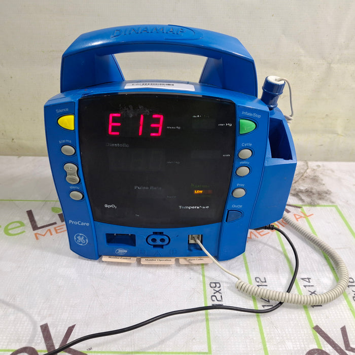 GE Healthcare Dinamap ProCare 400 Patient Monitor