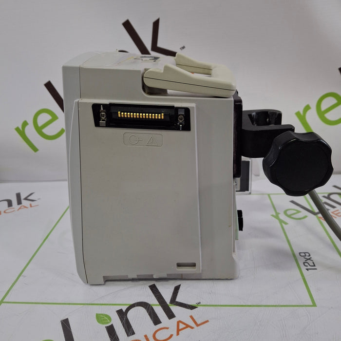 CareFusion Alaris 8015 Small Screen POC Infusion Pump