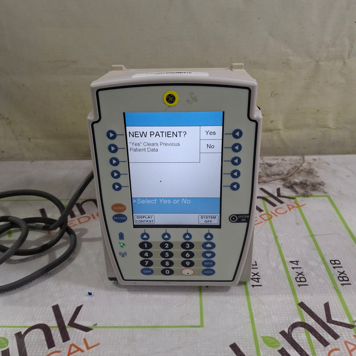 CareFusion Alaris 8015 Large Screen POC Infusion Pump