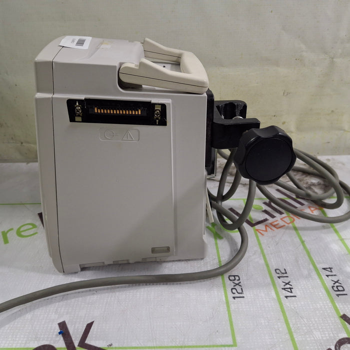 CareFusion Alaris 8015 Large Screen POC Infusion Pump