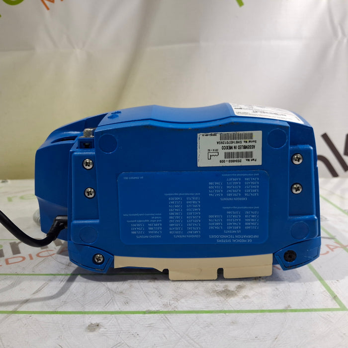 GE Healthcare Dinamap V100 - NIBP, SpO2, Temp Vital Signs Monitor