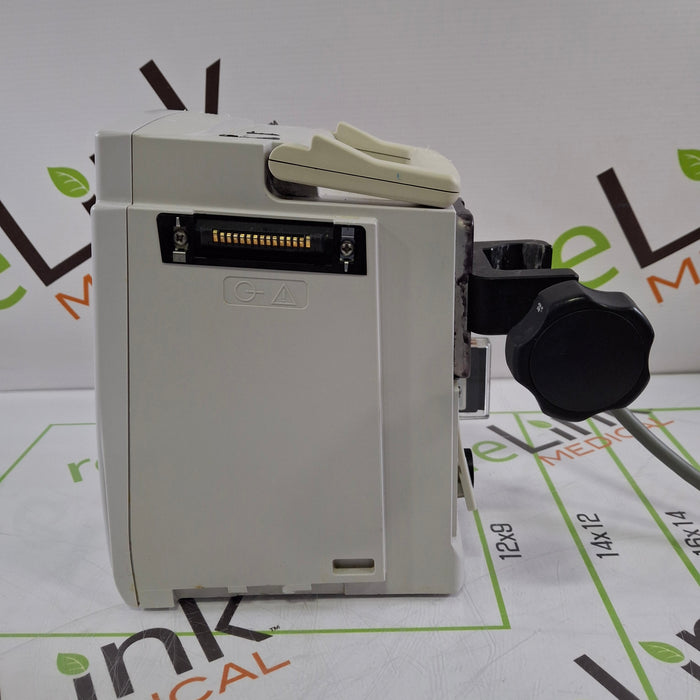 CareFusion Alaris 8015 Large Screen POC Infusion Pump