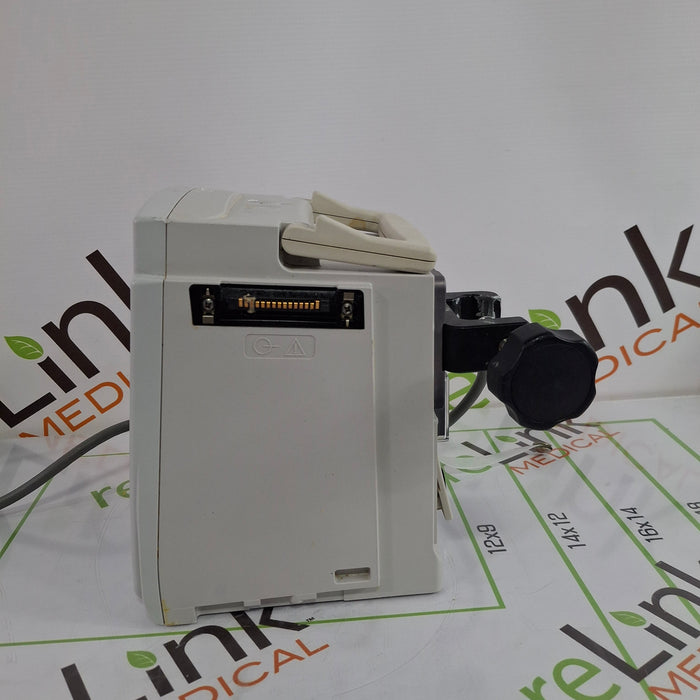 CareFusion Alaris 8015 Large Screen POC Infusion Pump