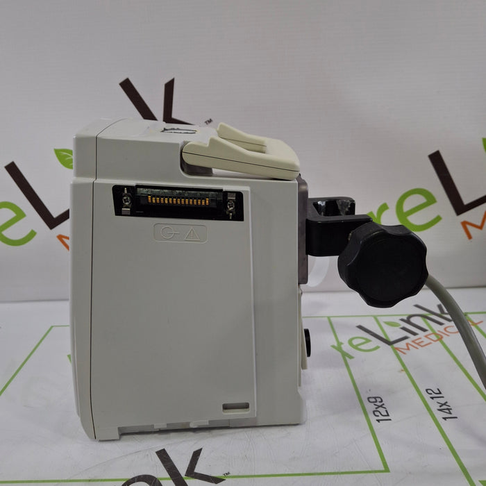 CareFusion Alaris 8015 Large Screen POC Infusion Pump