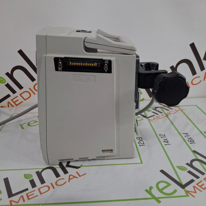 CareFusion Alaris 8015 Small Screen POC Infusion Pump