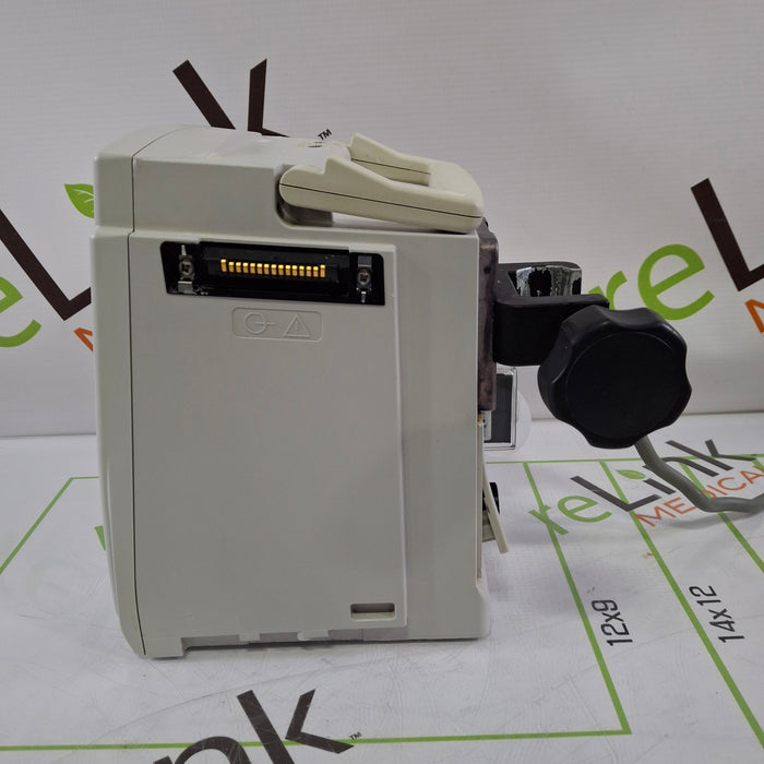 CareFusion Alaris 8015 Large Screen POC Infusion Pump