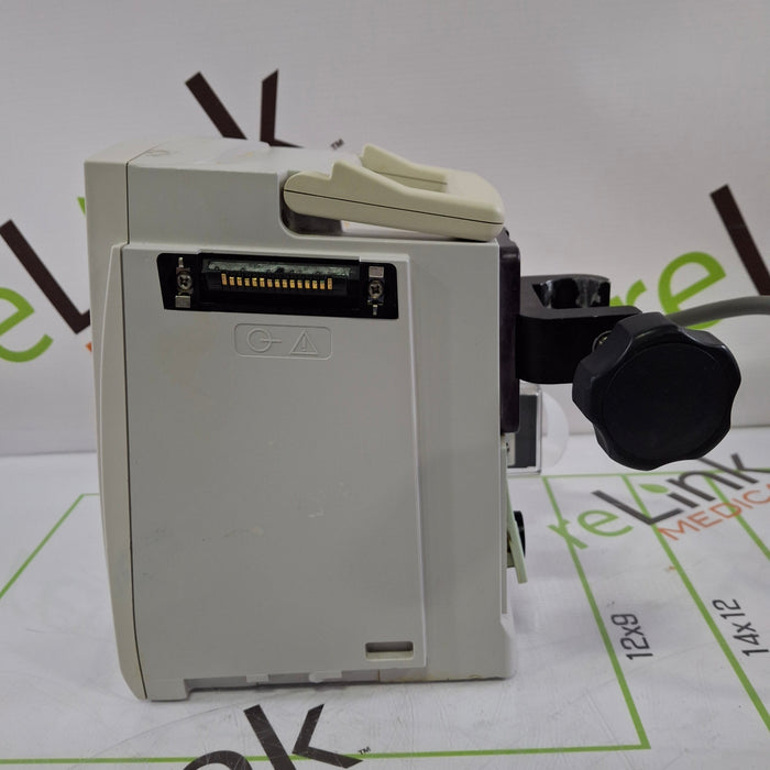 CareFusion Alaris 8015 Small Screen POC Infusion Pump