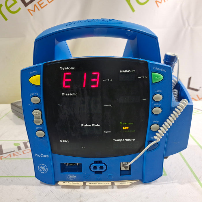 GE Healthcare Dinamap ProCare 400 Patient Monitor