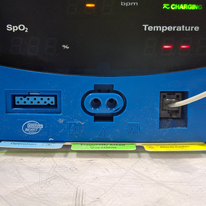 GE Healthcare Dinamap V100 - NIBP, SpO2, Temp Vital Signs Monitor