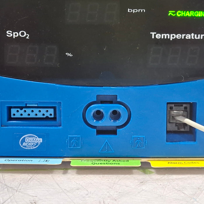 GE Healthcare Dinamap V100 - NIBP, SpO2, Temp Vital Signs Monitor