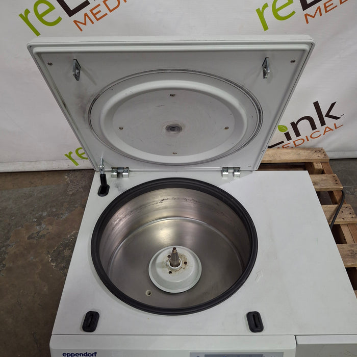 Eppendorf 5810R Refrigerated Centrifuge