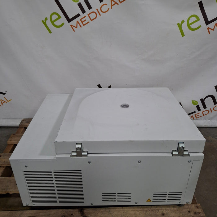 Eppendorf 5810R Refrigerated Centrifuge