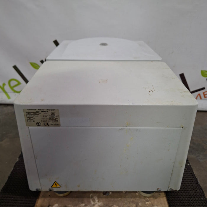 Eppendorf 5417R Centrifuge