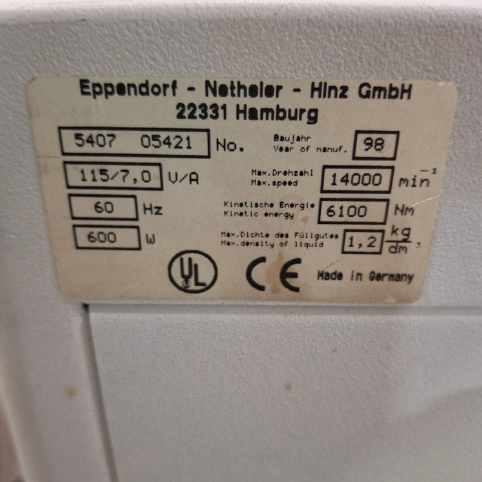 Eppendorf 5417R Centrifuge