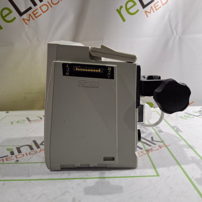 CareFusion Alaris 8015 Small Screen POC Infusion Pump