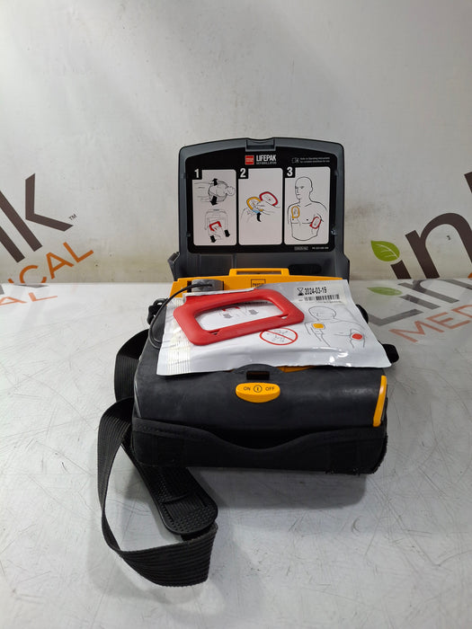 Medtronic LifePak CR Plus Defibrillator