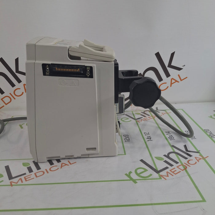 CareFusion Alaris 8015 Large Screen POC Infusion Pump