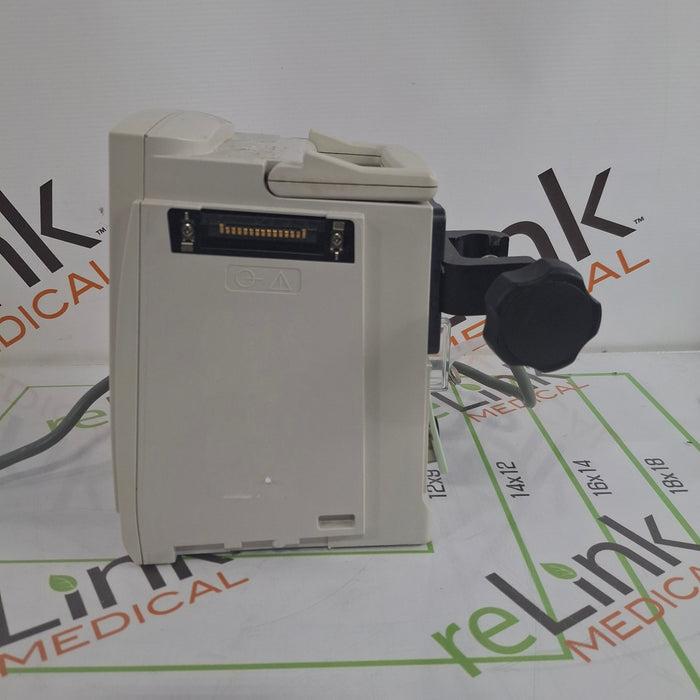 CareFusion Alaris 8015 Small Screen POC Infusion Pump