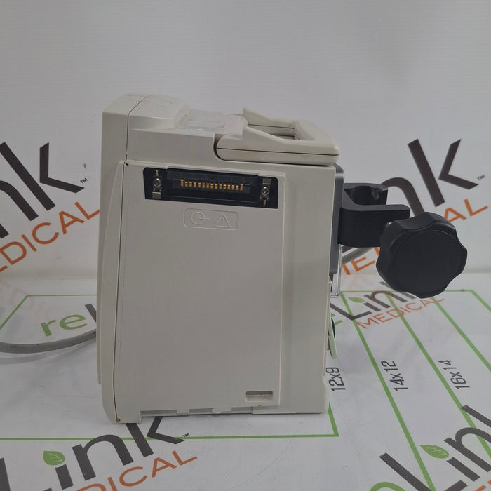 CareFusion Alaris 8015 Small Screen POC Infusion Pump