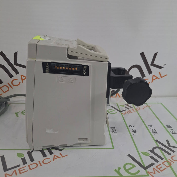 CareFusion Alaris 8015 Large Screen POC Infusion Pump