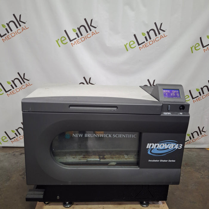 New Brunswick Scientific INNOVA 43R Incubator Shaker