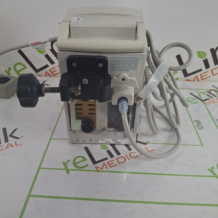 CareFusion Alaris 8015 Small Screen POC Infusion Pump