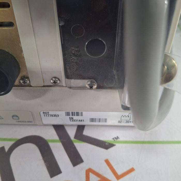 CareFusion Alaris 8015 Small Screen POC Infusion Pump
