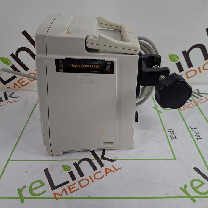 CareFusion Alaris 8015 Large Screen POC Infusion Pump