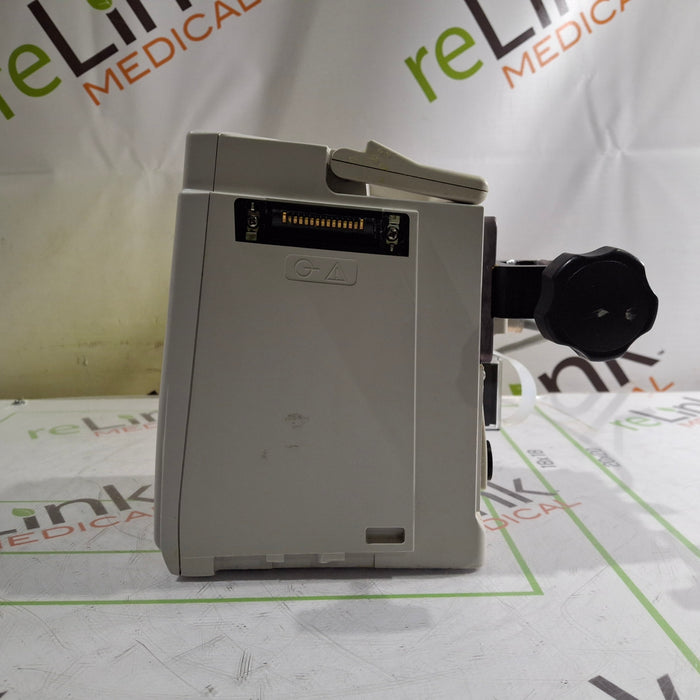 CareFusion Alaris 8015 Large Screen POC Infusion Pump