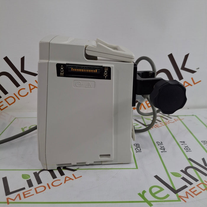 CareFusion Alaris 8015 Large Screen POC Infusion Pump