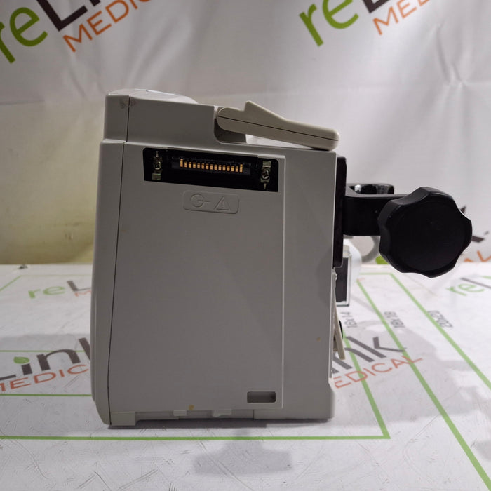 CareFusion Alaris 8015 Large Screen POC Infusion Pump