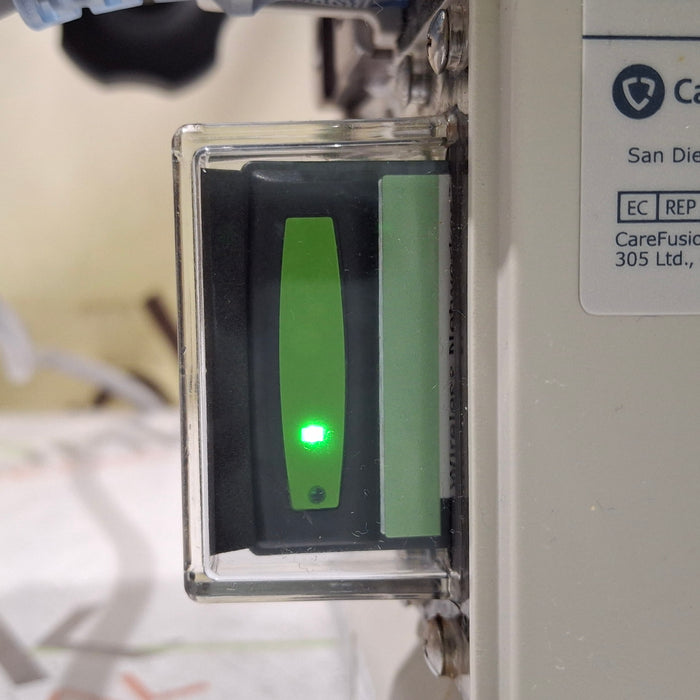 CareFusion Alaris 8015 Small Screen POC Infusion Pump